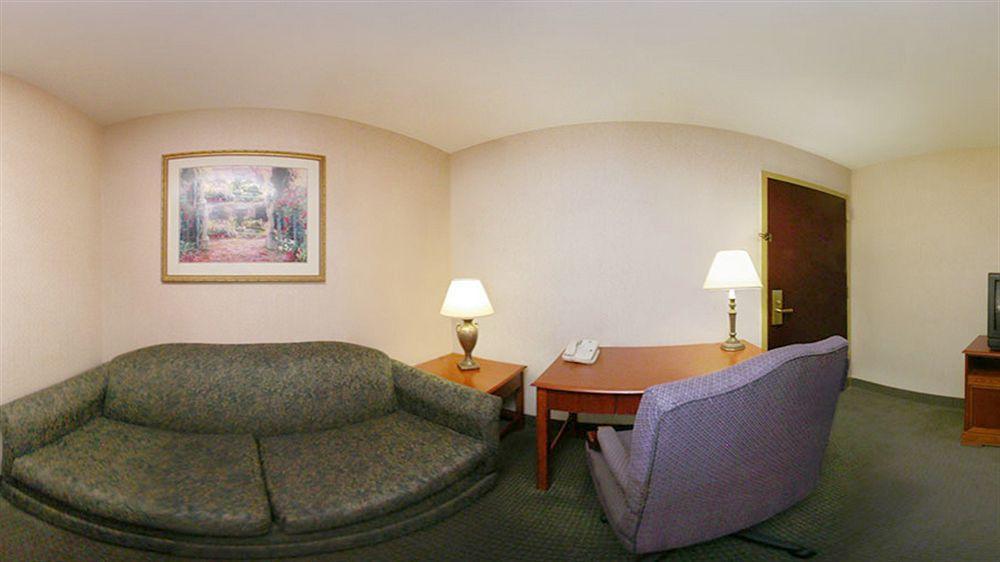 Quality Suites Pineville - Charlotte Exteriér fotografie